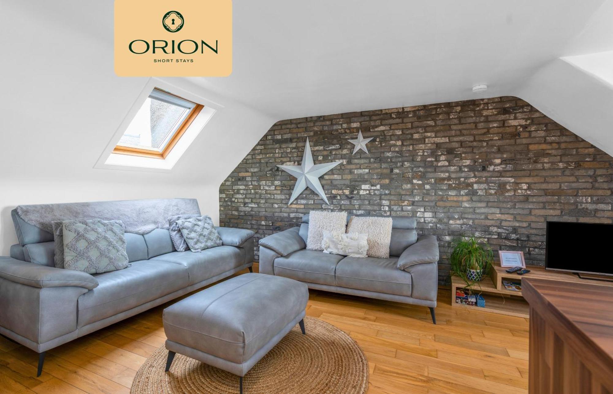 Holiday home Creel No 4, Panoramic Sea Views, Front Access, Free Parking, Fully Equipped, 2mins To Pier, Walking Trail At The Cliffs, Long Rates And Reduced Price Guaranteed - Only By Orion Short *