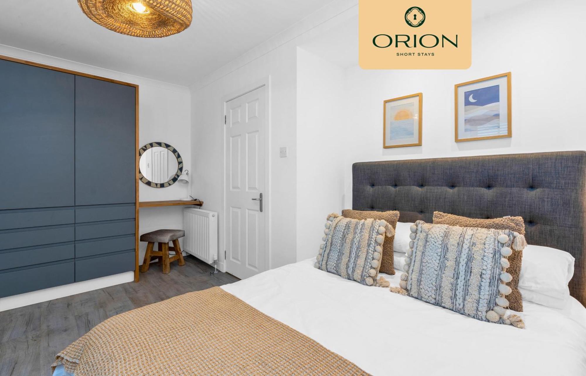 Creel No 4, Panoramic Sea Views, Front Access, Free Parking, Fully Equipped, 2mins To Pier, Walking Trail At The Cliffs, Long Rates And Reduced Price Guaranteed - Only By Orion Short Holiday home *