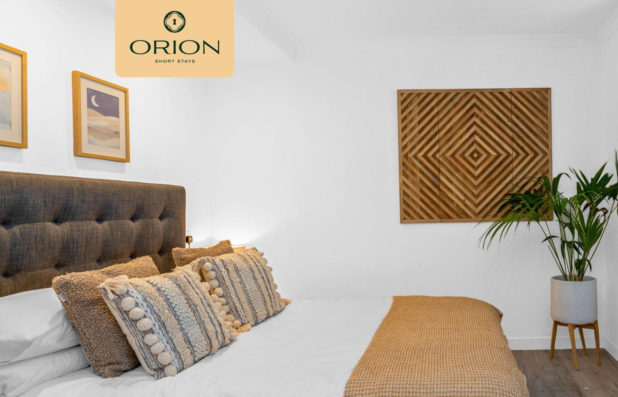 Creel No 4, Panoramic Sea Views, Front Access, Free Parking, Fully Equipped, 2mins To Pier, Walking Trail At The Cliffs, Long Rates And Reduced Price Guaranteed - Only By Orion Short * Arbroath