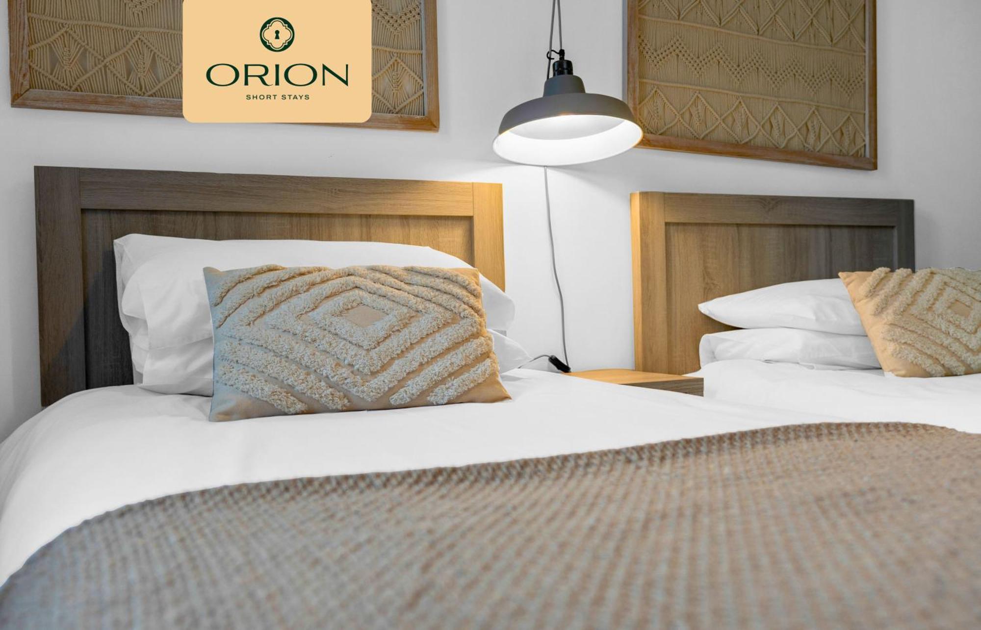 Creel No 4, Panoramic Sea Views, Front Access, Free Parking, Fully Equipped, 2mins To Pier, Walking Trail At The Cliffs, Long Rates And Reduced Price Guaranteed - Only By Orion Short * Arbroath