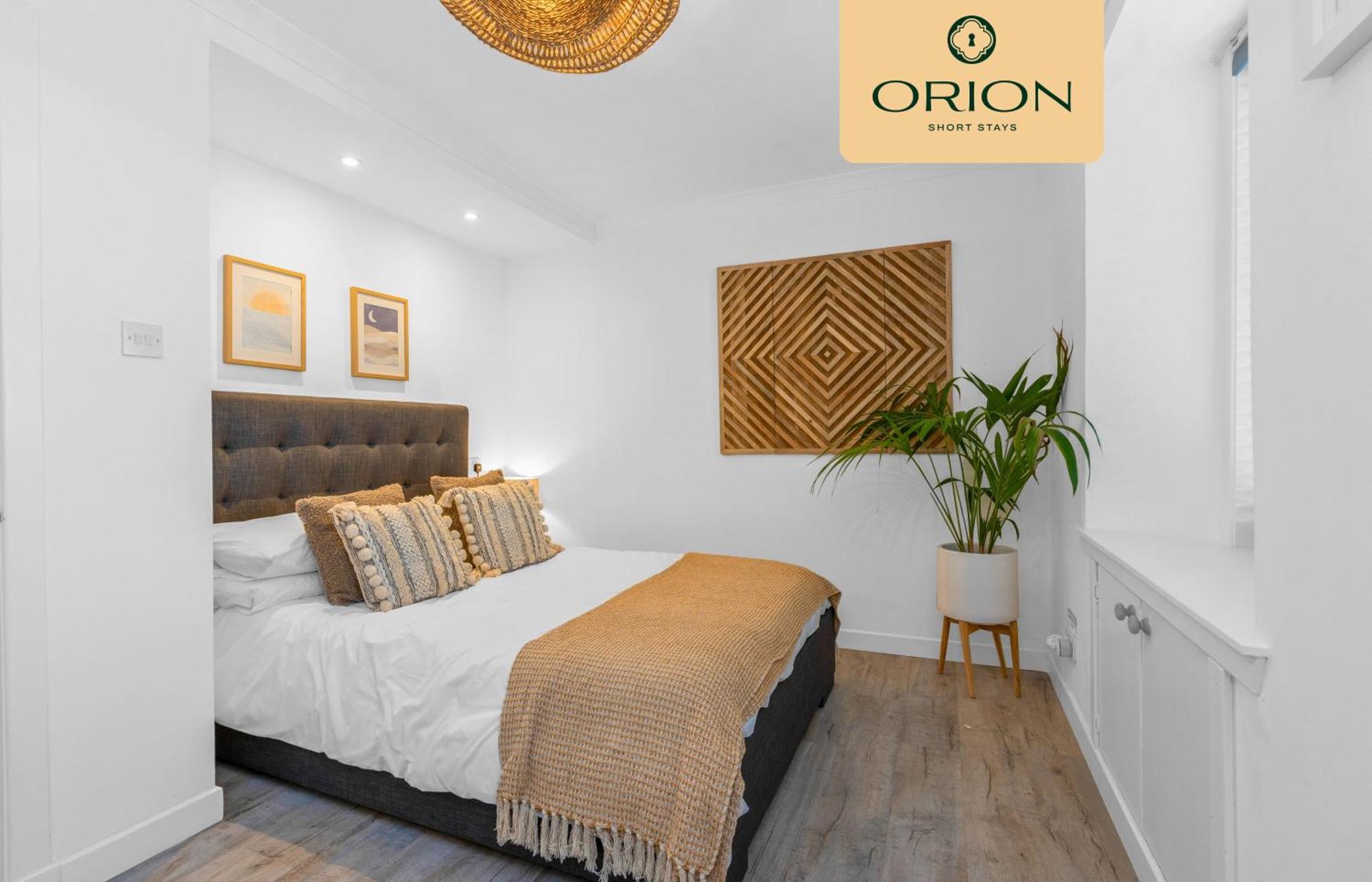 Creel No 4, Panoramic Sea Views, Front Access, Free Parking, Fully Equipped, 2mins To Pier, Walking Trail At The Cliffs, Long Rates And Reduced Price Guaranteed - Only By Orion Short