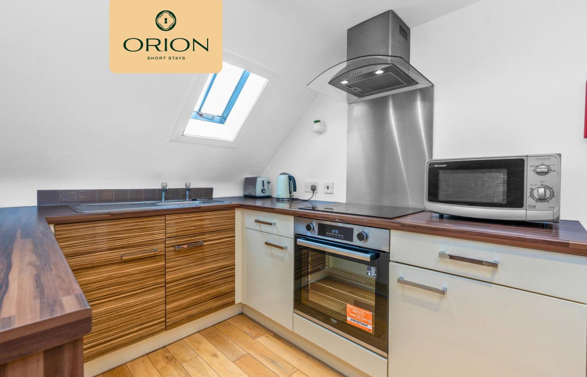 Creel No 4, Panoramic Sea Views, Front Access, Free Parking, Fully Equipped, 2mins To Pier, Walking Trail At The Cliffs, Long Rates And Reduced Price Guaranteed - Only By Orion Short Holiday home Arbroath